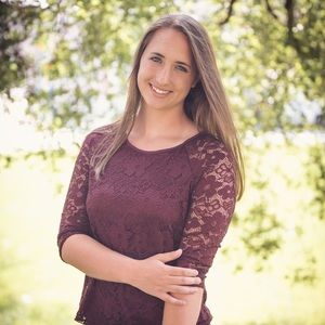 Meet your Posher, Hannah